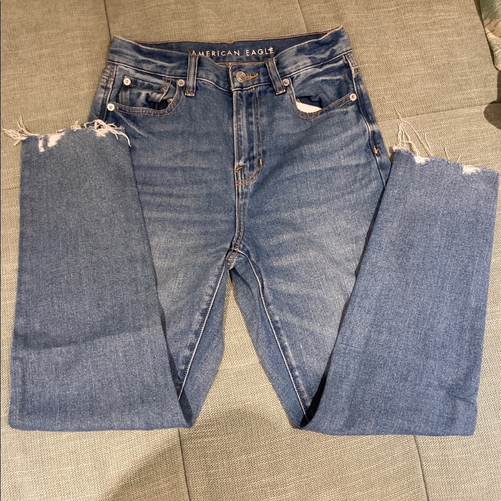 American Eagle Mom Jean